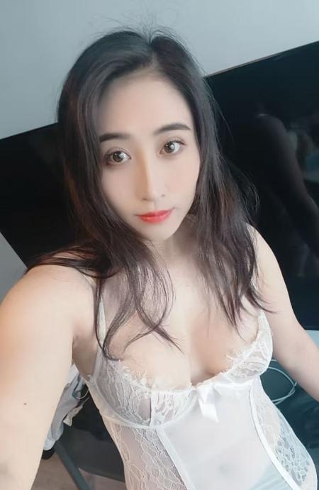 白云舌吻波波-买色网