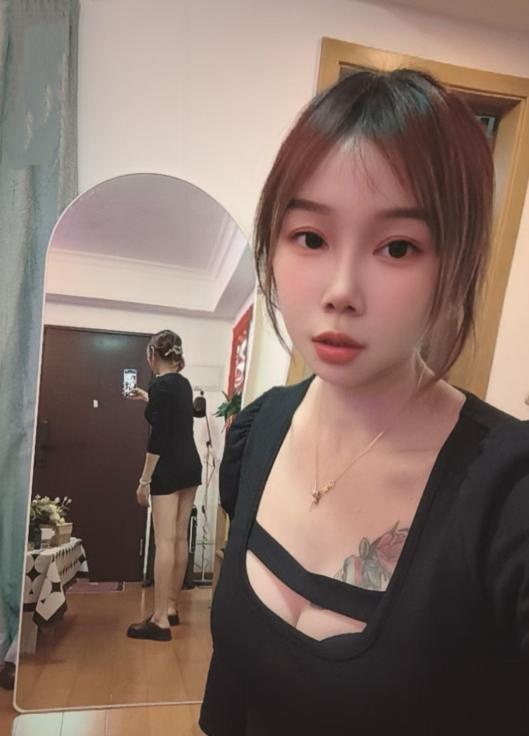 小巧玲珑胸小姐姐-买色网
