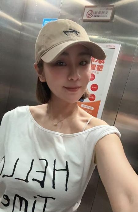 海珠邻家美女-品茶社