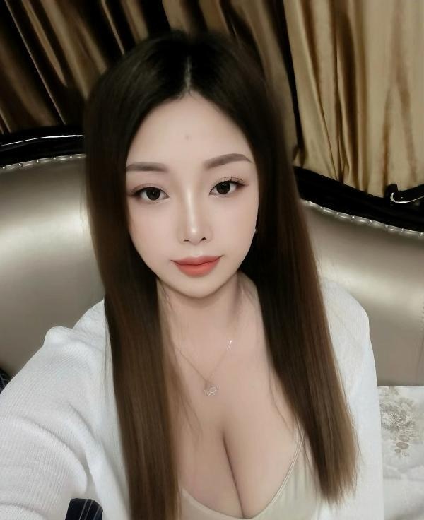 武进大胸小美女-品茶社