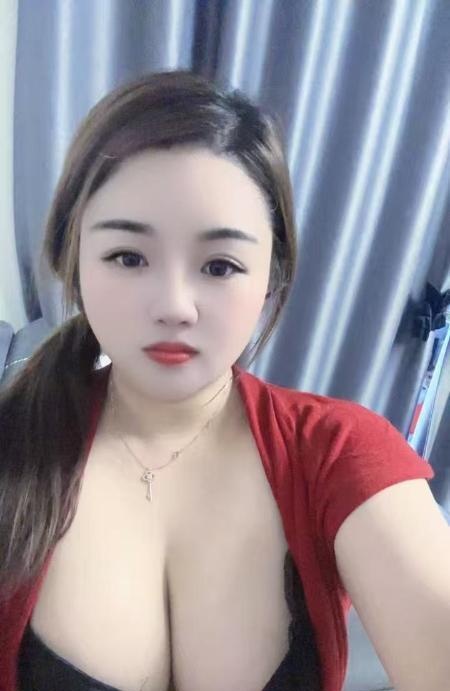 温柔大胸妹妹-品茶社