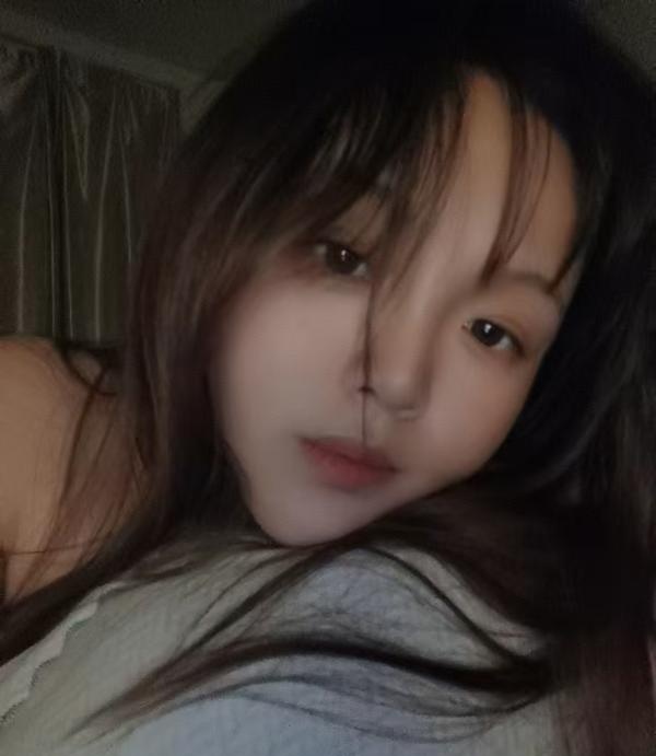小月亮老师-买色网