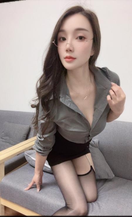 性感丁字裤女妖-品茶社