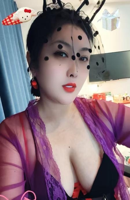 番禺美少妇黄咪-买色网