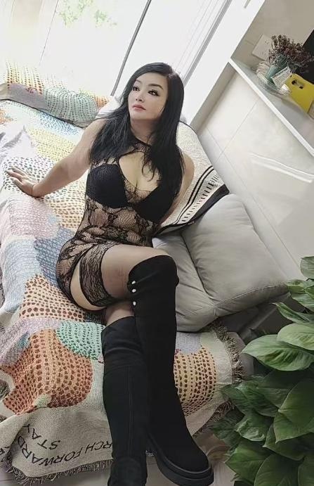 朝阳丰满骚臀熟女-买色网