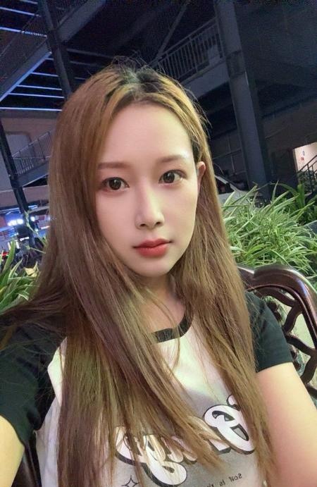 禅城性感美女-买色网