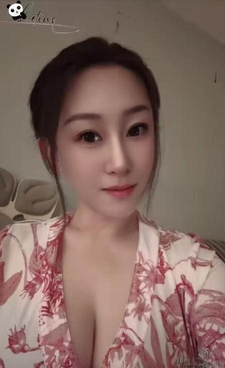 拉丝水床少妇琪琪-买色网