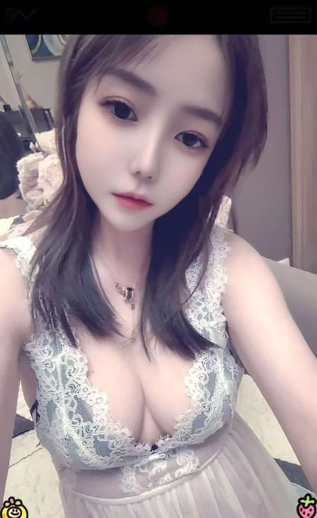 二刷气质型美女九离-买色网