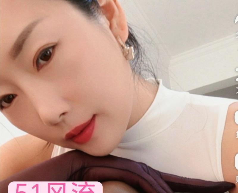 温柔少妇花式服务-买色网