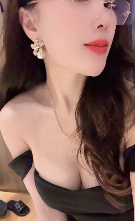 核弹级肉臀完美体验-品茶社