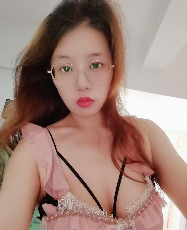 可角色扮演的御姐鱼儿-买色网