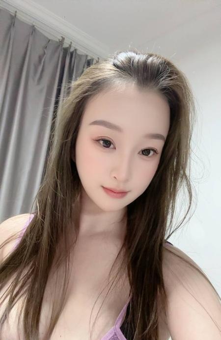 上城榨汁姬依依-买色网