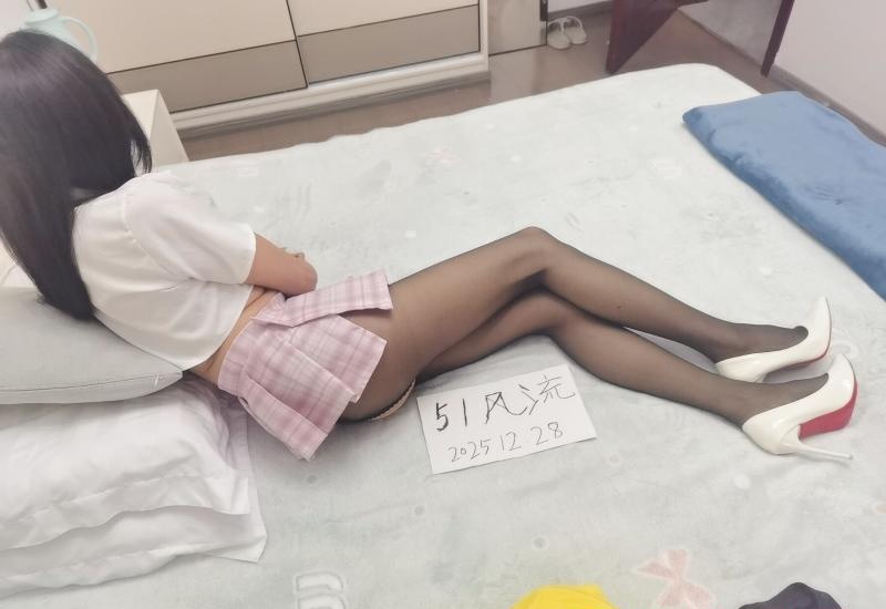 夫子庙大长腿少妇漪梦-买色网