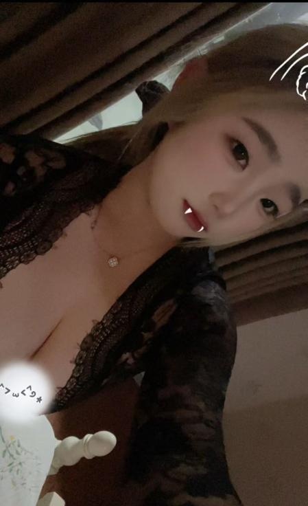 清纯反差少女-买色网