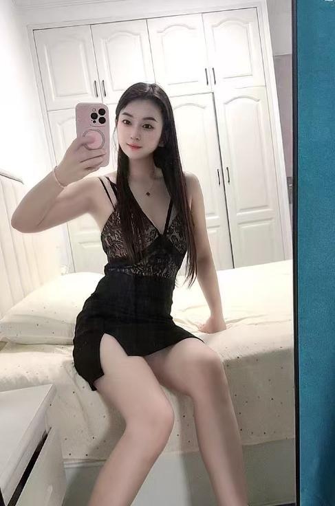 兼职果果小姐姐-买色网