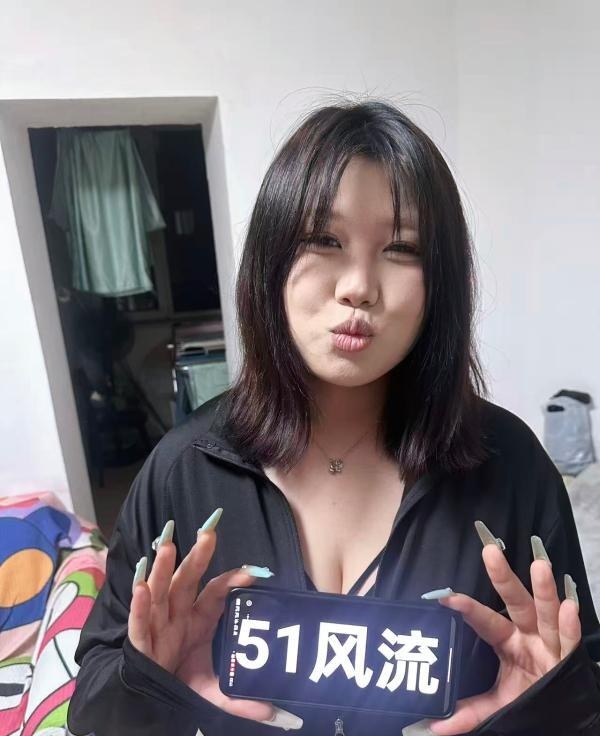 铁西大胸纹身妹妹-买色网
