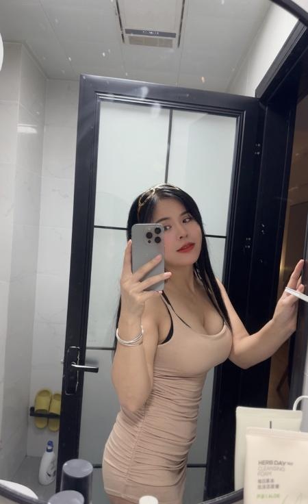 风骚型大胸少妇-买色网