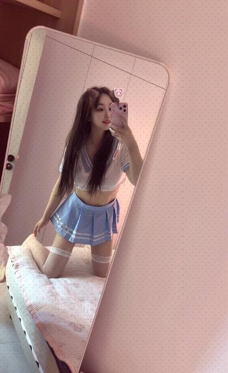 常熟童颜巨乳娜娜-买色网