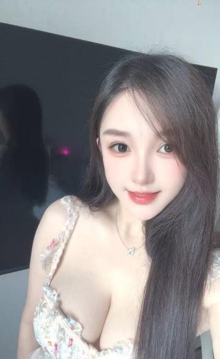 雁塔区大胸御姐莉莉斯-买色网