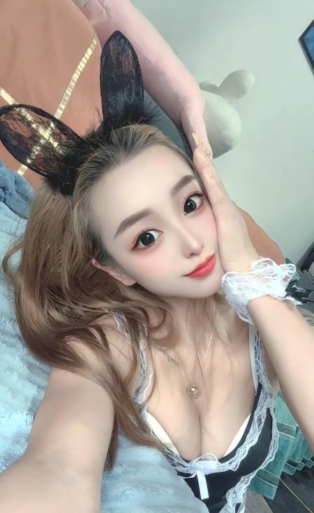江岸娇小骚女慧慧-买色网