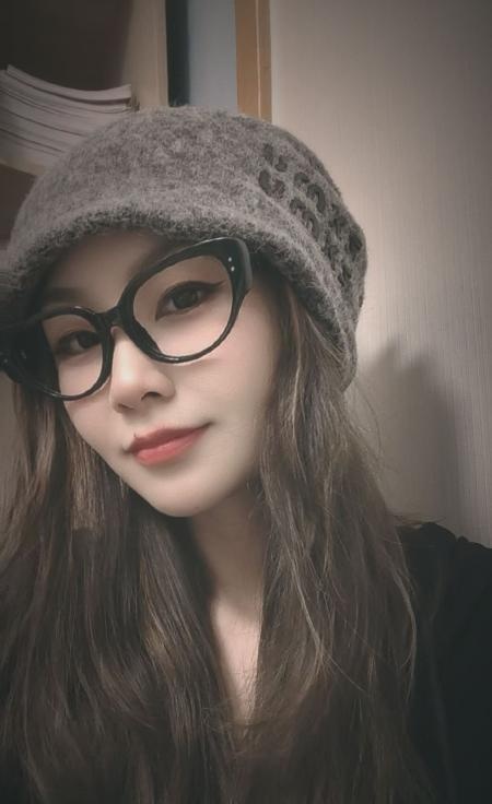 清纯小姐姐妮妮-买色网