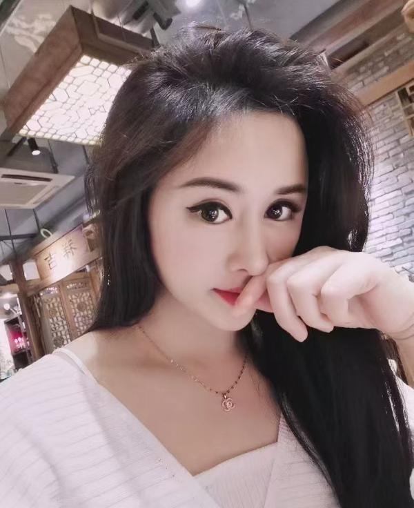 瑶族安妮娜-买色网