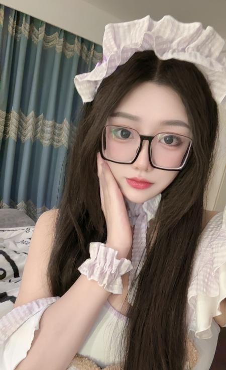 制服可爱小女友-品茶社