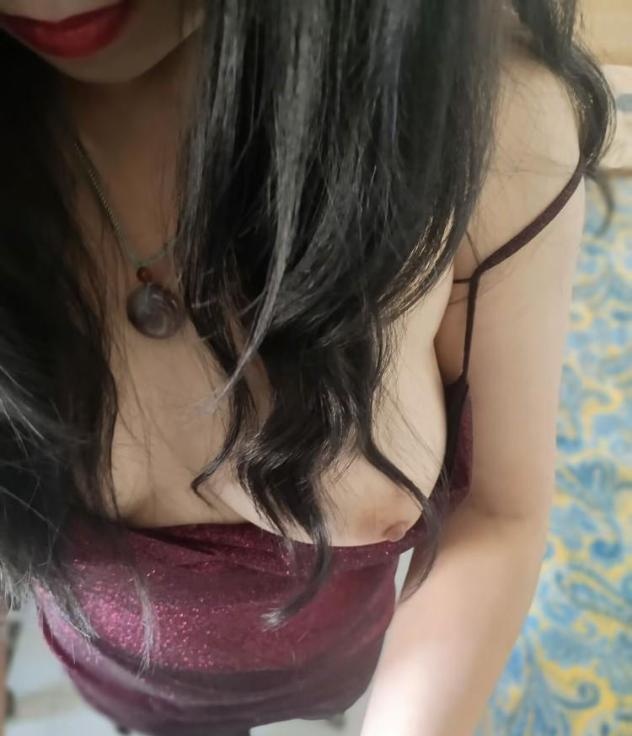 可以舌吻的大胸少妇-品茶社