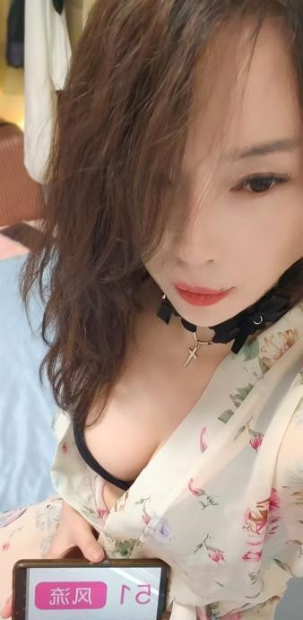 大石坝潮喷御姐小梦-买色网