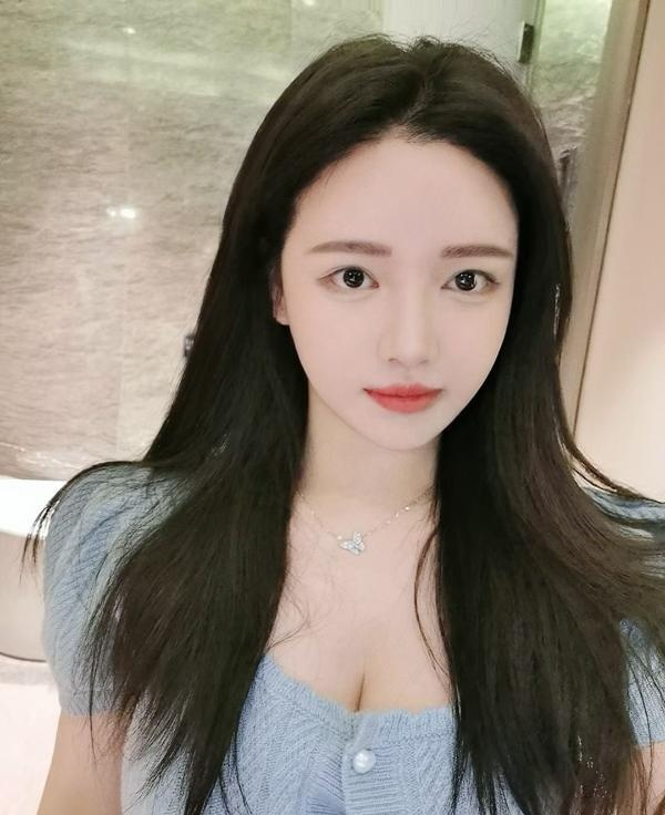 大熊颜值美女-品茶社