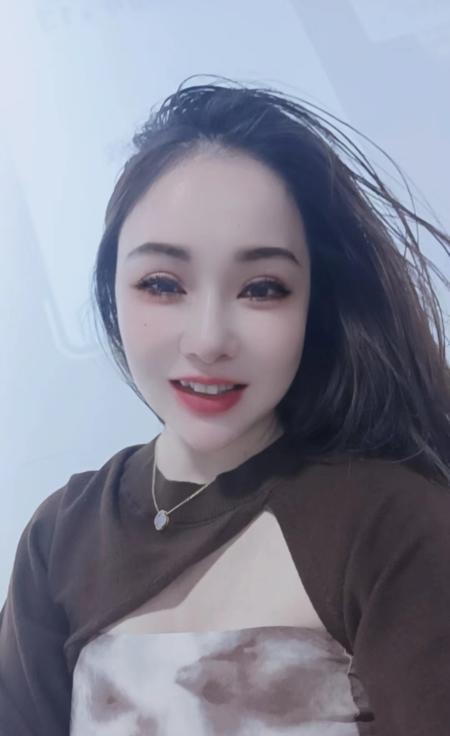 包夜毒龙舌吻妹子-买色网