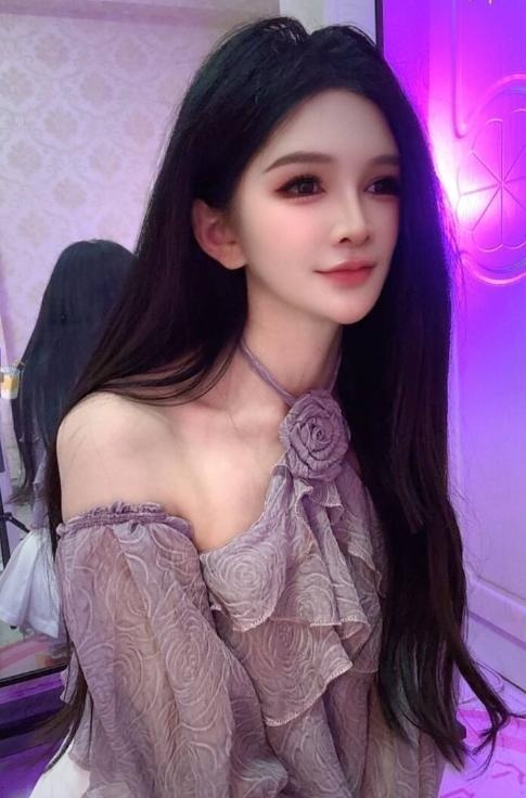 滨江翘臀小妖精曼妮-买色网