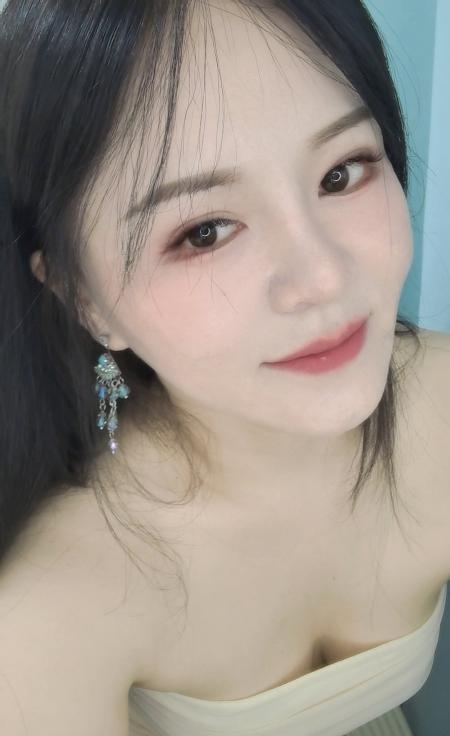 性价比美乳老师-买色网