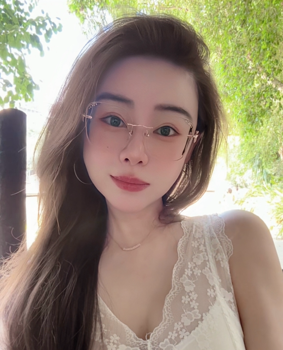 瑶瑶小白虎-买色网