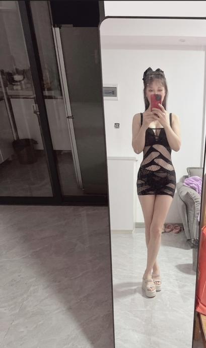 骚骚的女上位姐姐-品茶社