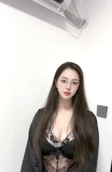反差御姐明媚儿-买色网